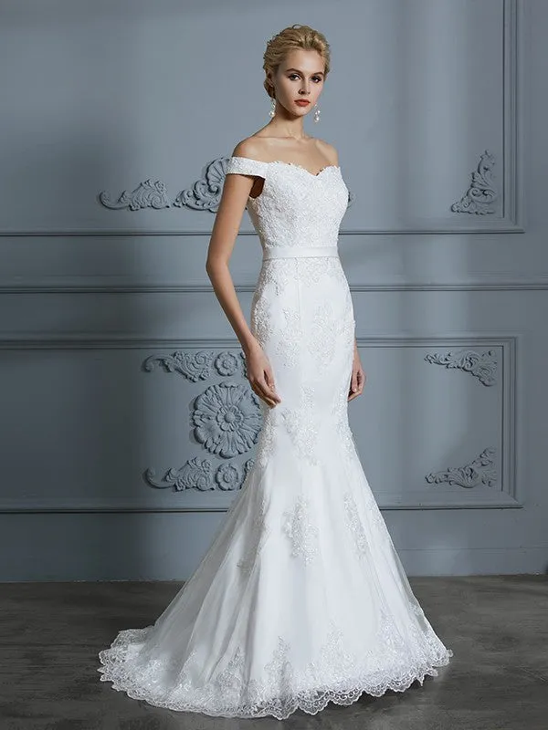 Trumpet/Mermaid Off-the-Shoulder Sleeveless Lace Sweep/Brush Train Tulle Wedding Dresses